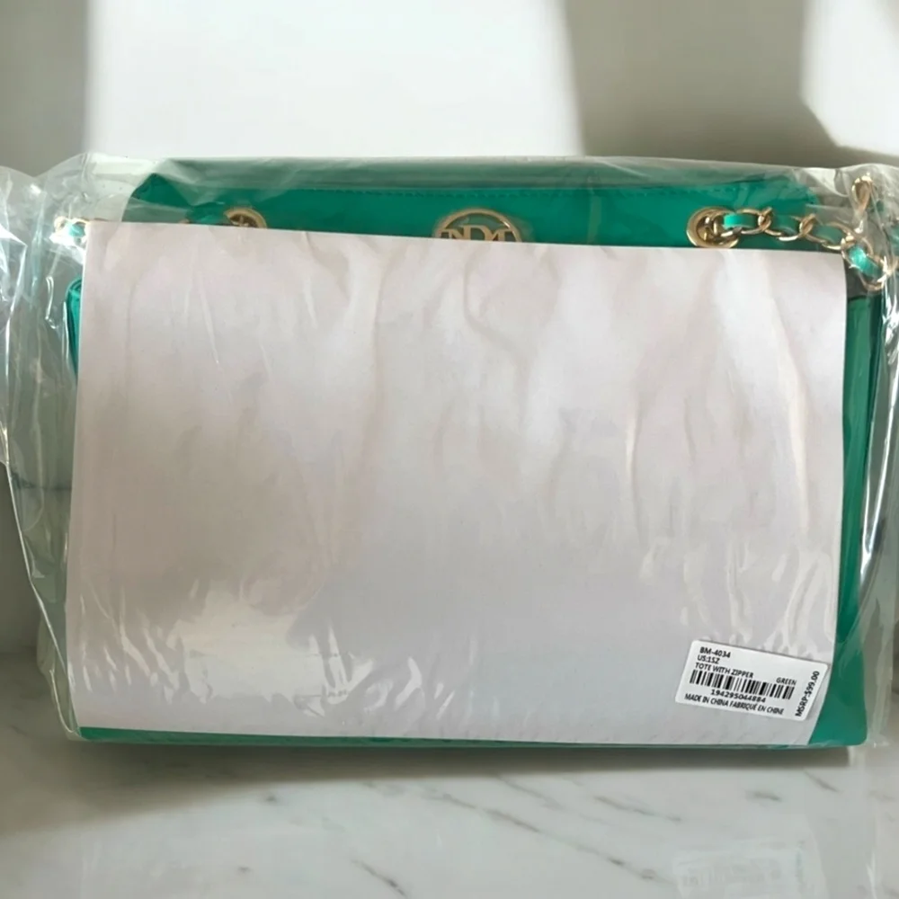 NWT Badgley Mischka Large Tote